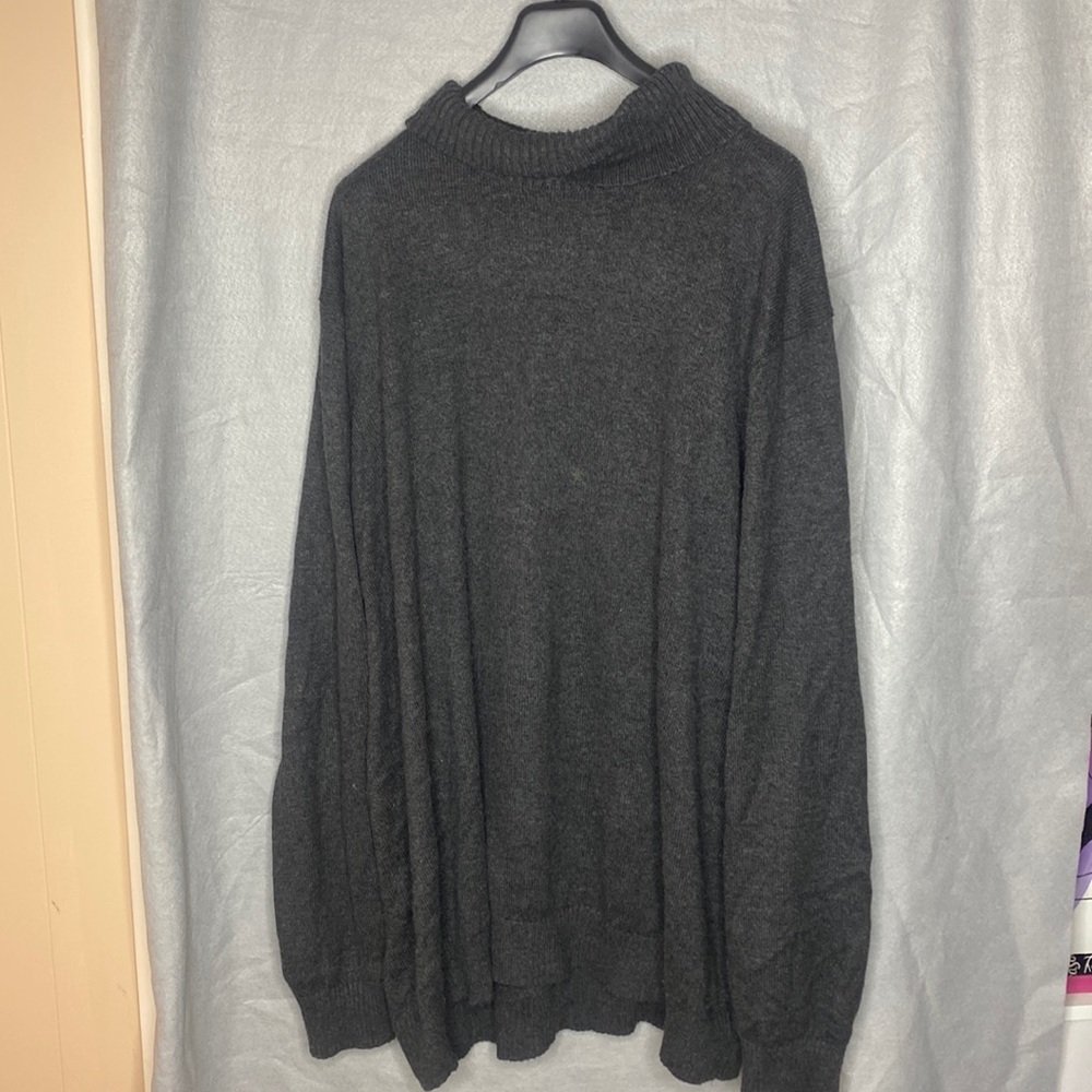 Grey sweater